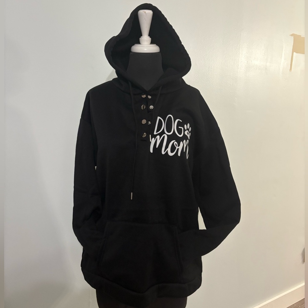 Black 'Dog Mom' Hoodie